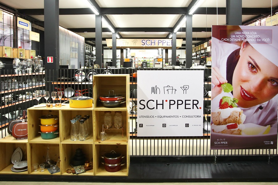 Schipper tem nova loja e outlet
